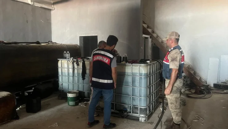 Şanlıurfa’da 6 Bin 400 Litre Kaçak Akaryakıt Ele Geçirildi